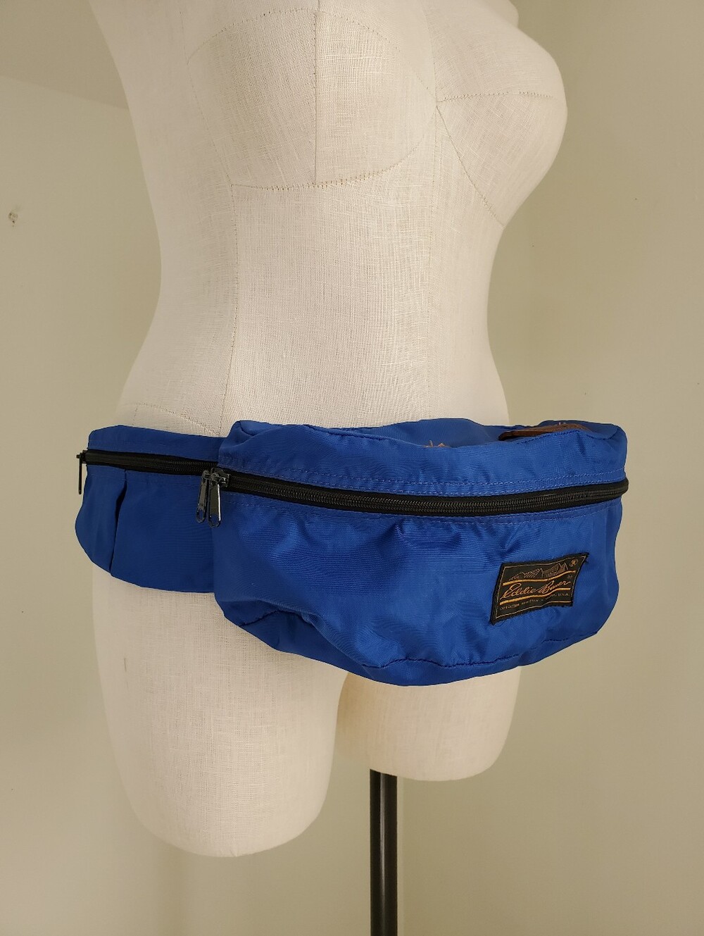 Vintage Eddie Bauer XL Hefty Fanny Pack Bum Bag Waist Belt